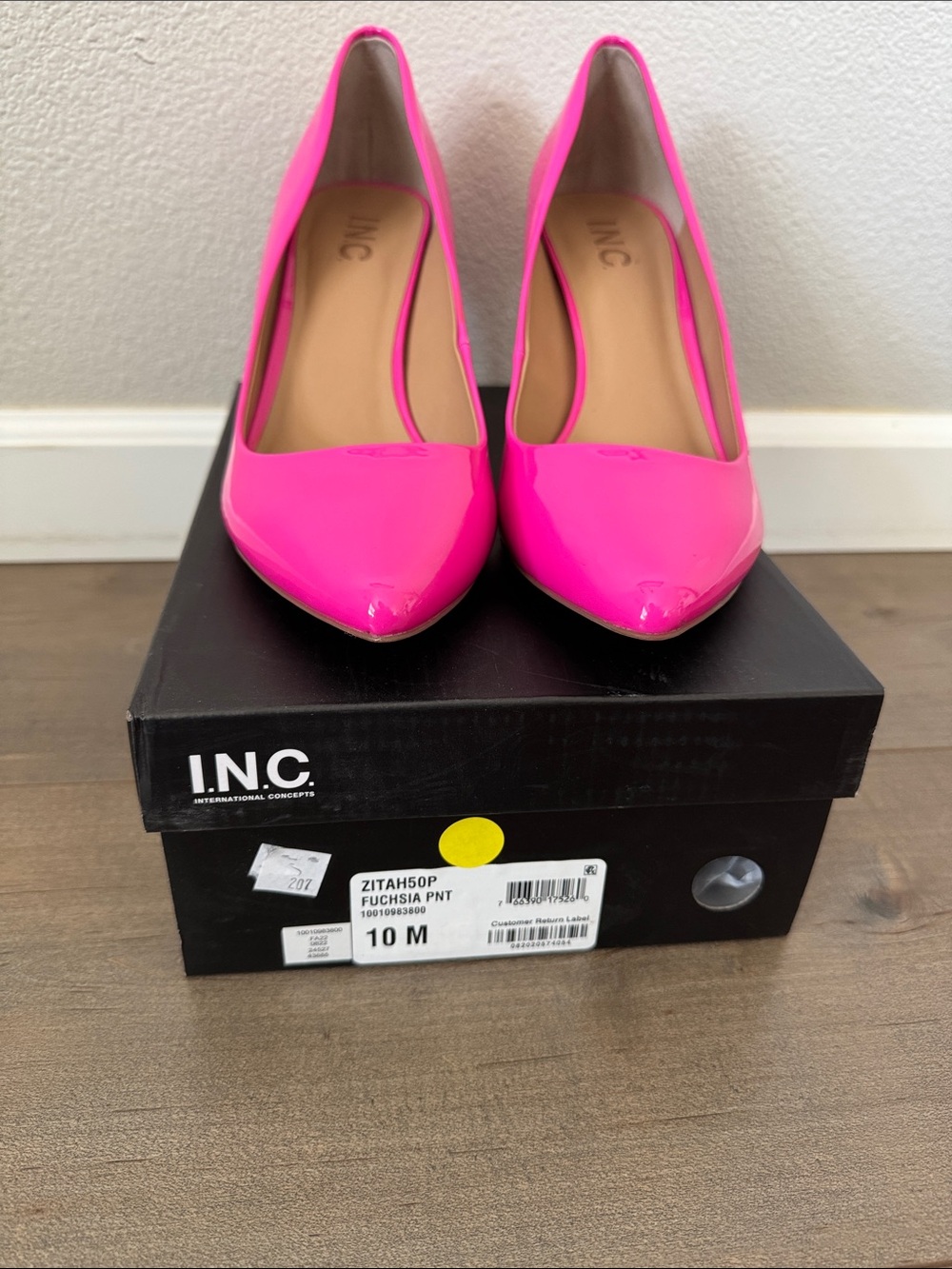 INC International Concepts Hot Pink Patent Pointed-Toe Pumps size 10